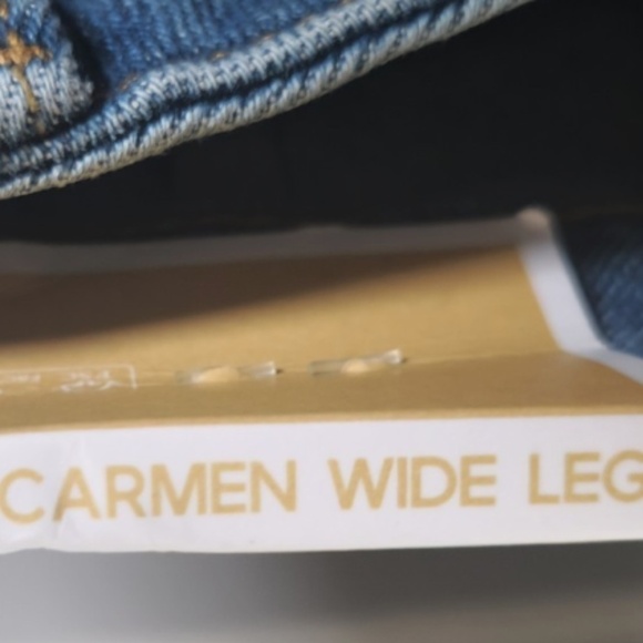 NWT Michael Kors Carmen Wide Leg Pintuck Medium Wash Jeans US Size 12 - Picture 9 of 11